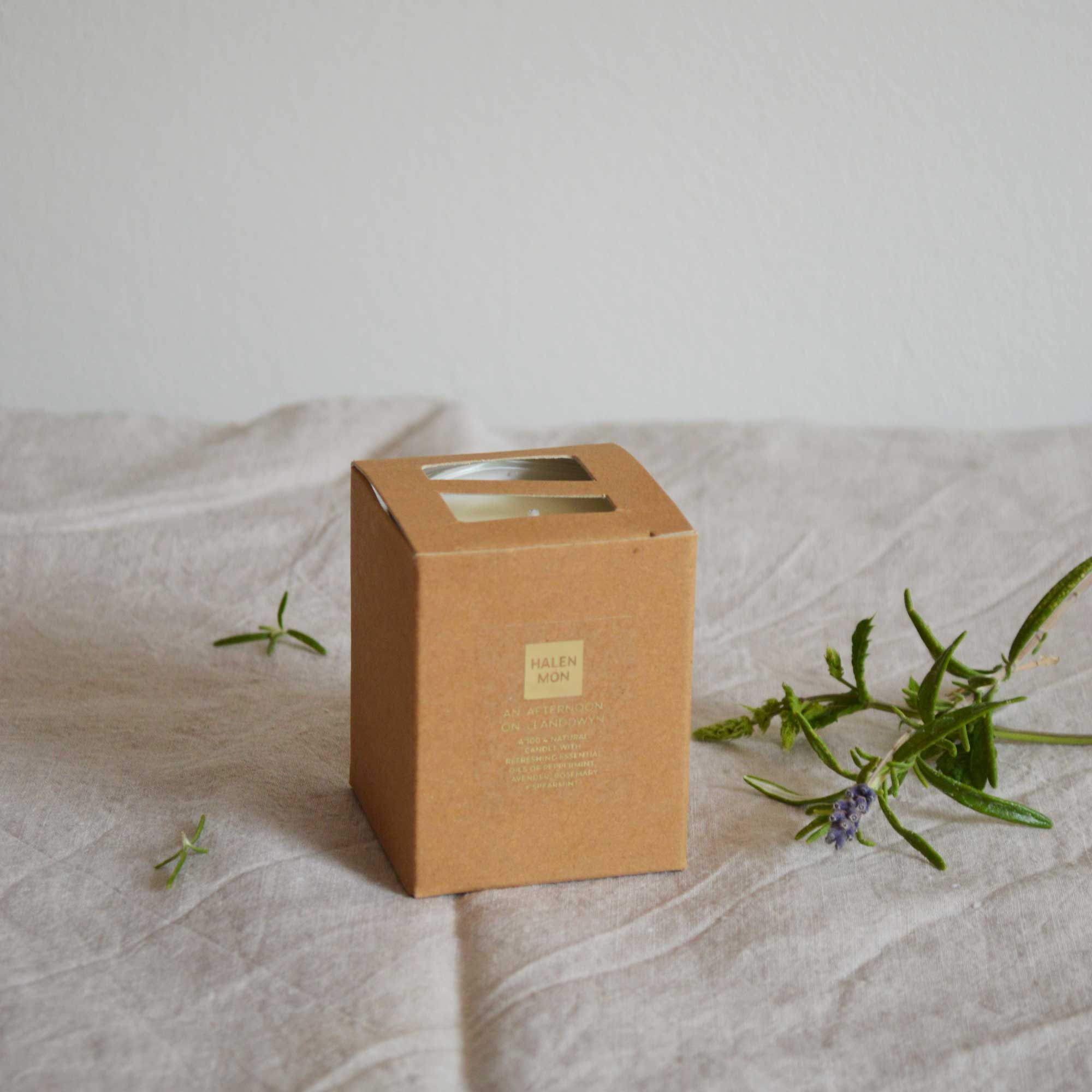 'An Afternoon on Llanddwyn' Essential Oil Candle (small) 9cl - Image 2