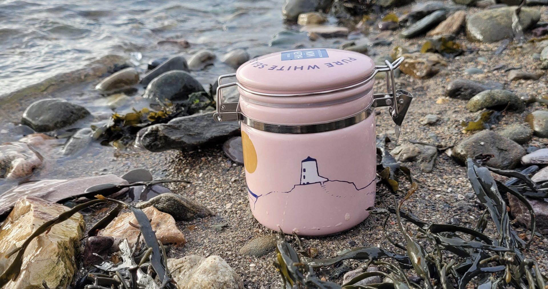 Pink Llanddwyn Ceramic Jar with 100g Pure Sea Salt - Image 3