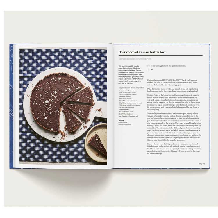 Sea Salt : A Perfectly Seasoned Cookbook - Image 2