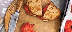 Brechdanau tomato myglyd a mayonnaise