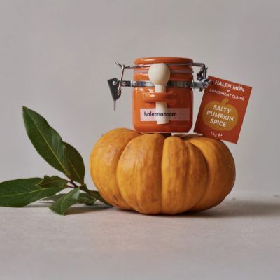 Little Ceramic Jar with Salty Pumpkin Spice (15g)