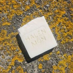 Halen Môn cold process soap - Pearl in the mist 90g